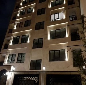 شیخ بهایی/تاپ لوکیشن/4 خواب/2 پارکینگ