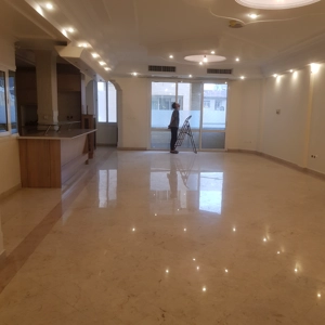 شمال جردن / 185متر/ 3 خواب / 2 پارکینگ / شیک