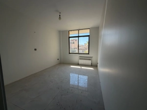 125متر 2 خواب ، دسترسی عالی به میدان ونک