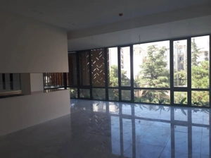 جردن - پارک ملت 210متر/3خوابه/ نوساز ( سازه ای لاکچری)