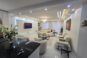 شمال جردن/ 255 متر / 3 خواب / فول بازسازی