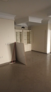 130 متر . سند اداری . میدان ونک