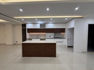 160متر/ 2پارکینگ / تاپ لوکیشن جردن