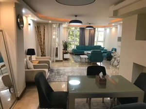 138متر/ تاپ لوکیشن ظفر/ 2 پارکینگ